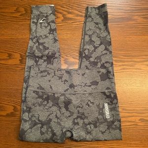 Green Gymshark Camo Seamless Leggings
